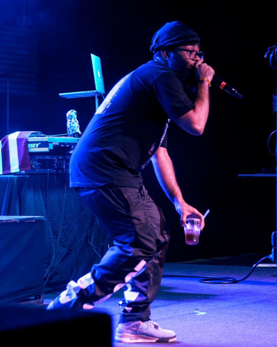 Captain Brick live performance
